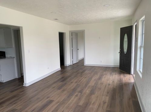 2202 67 St, Galveston TX 77551-1583 exterior