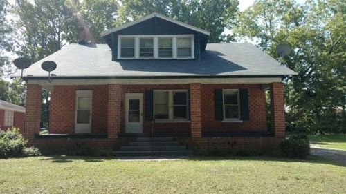 712 Pou St, Goldsboro, NC 27530-3839