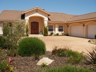246 Valhalla Dr, Solvang, CA 93463-3102