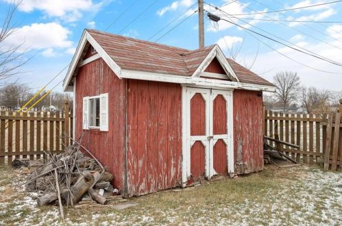 49 Lawson Ave, New Lebanon OH  45345-1415 exterior