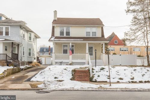 552 11th Ave, Prospect Park, PA 19076-1303