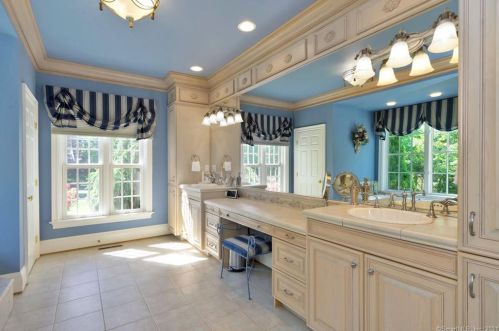 109 Peria Dr, Rocky Hill CT  06067-1741 exterior