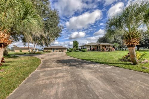1402 Manley Rd, Arcadia, FL 34266-3105
