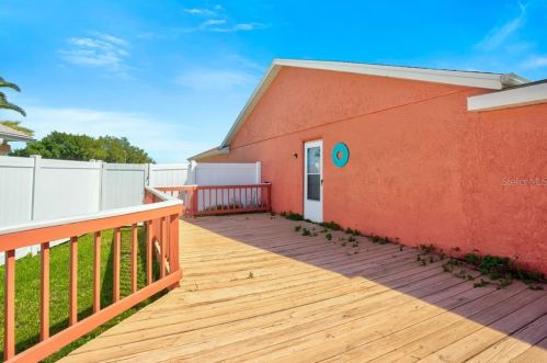 171 Hidden Spg Cir, Kissimmee FL 34743-6121 exterior