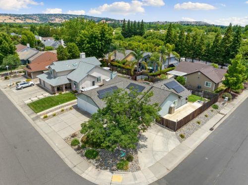 128 Bittercreek Dr, Folsom CA  95630-2364 exterior