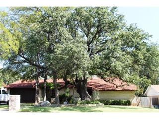 8007 Ceberry Dr, Austin TX  78759-8915 exterior