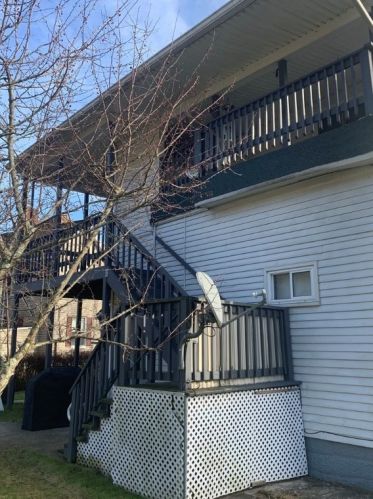 15660 Route 286 Hwy, Clarksburg, PA 15725-8118