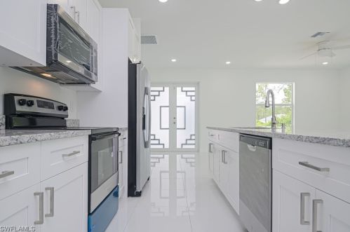 722 Ashland St, Lehigh Acres FL 33974-4741 exterior