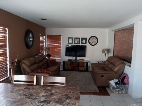 2744 Sonoma Oaks Ave, Perris CA  92571 exterior