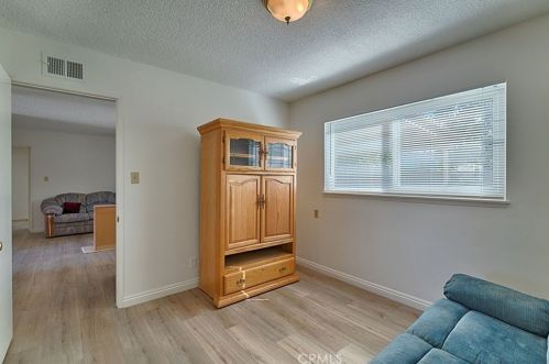 10422 Ponder St, Cypress CA  90630-4462 exterior