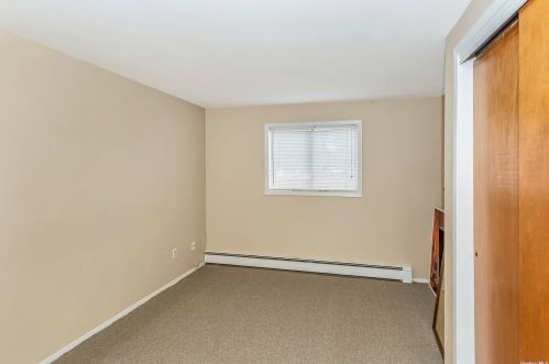 2763 Genevieve Ct, North Bellmore NY  11710-2003 exterior