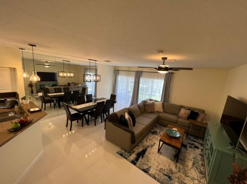 9419 Boca River Cir, Boca Raton, FL 33434-3973