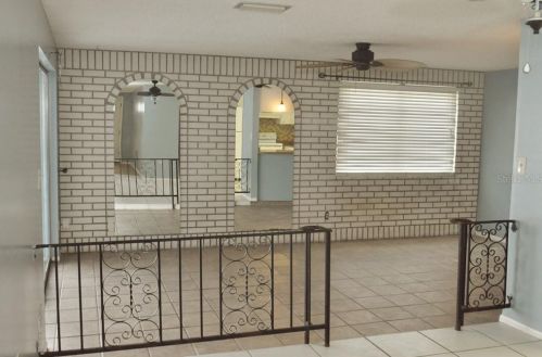 2142 Tumbleweed Dr, Tarpon Springs, FL 34690-4539