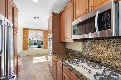 40201 Calle Santa Claudia, Indio CA  92203-7429 exterior