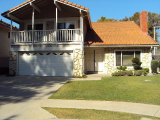 16403 Redwood Dr, Artesia, CA 90703-1931