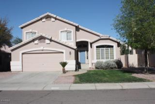 596 Golden St, Gilbert, AZ 85233-8223