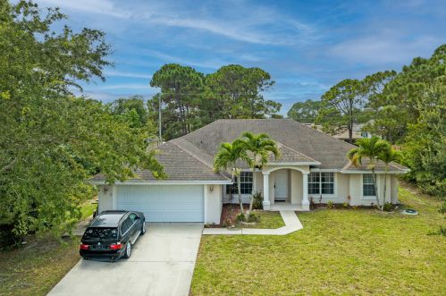 3674 Margela St, Fort Pierce, FL 34953-5223