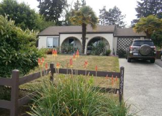 16255 8th Ave, Seattle, WA 98166-2913