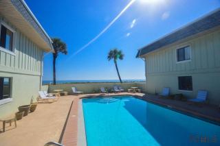 1770 Central Ave, Flagler Beach FL  32136-2915 exterior