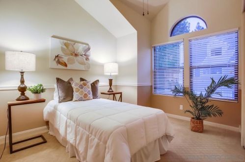 10931 Scripps Ranch Blvd, San Diego CA 92131-1050 exterior