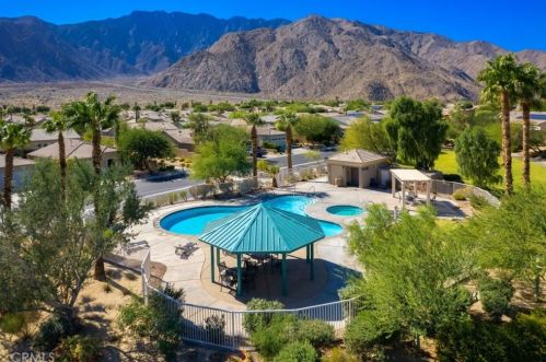 828 Mira Grande, Palm Springs CA  92262-1209 exterior