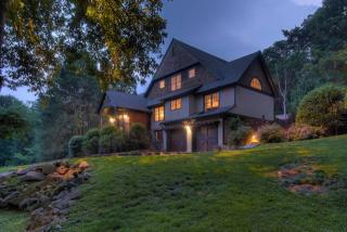 30 Beech Hill Rd, Pleasantville NY  10570-3506 exterior