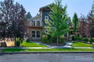 39 Taft Ave, Bend, OR 97702-1681