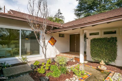 5008 Hillard Ave, La Canada, CA 91011-1507