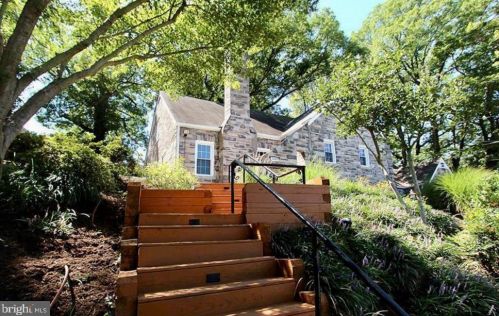 3433 Highwood Dr, Washington, DC 20020-2343