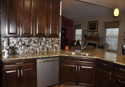 243 Kemperwood Dr, Pataskala, OH 43062-9698