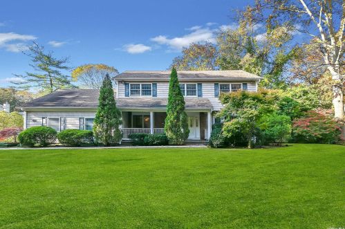 115 Village Hill Dr, Huntington Station, NY 11746-8335