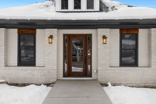 102 Central Ave, Coon Valley WI  54623-8332 exterior