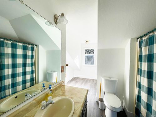 1890 Hill Rd, Willits CA  95490-9795 exterior