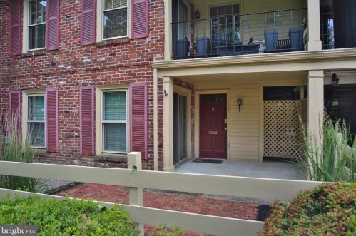 101 Macklenburg Dr, Blue Bell, PA 19422-1104