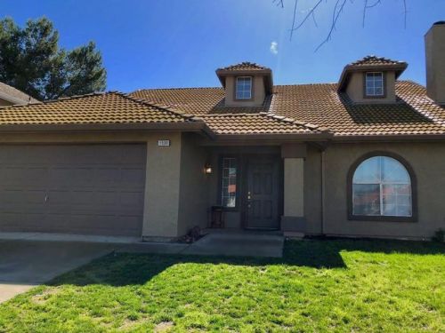 1530 Canyon Creek Dr, Newman, CA 95360-1440