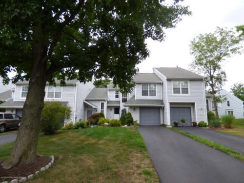 75 Malibu Dr, Tinton Falls, NJ 07724-2544