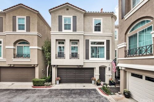 197 Montana Del Lago Dr, Trabuco Canyon, CA 92688-1360