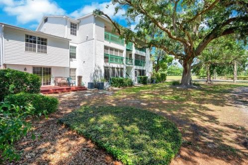 478 Par St, Orlando, FL 32804-2912