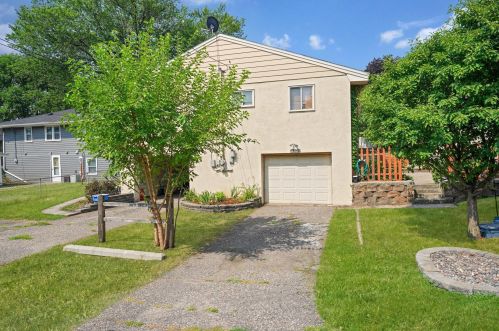 4849 5th St, Minneapolis, MN 55421-2212