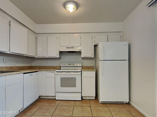 1750 Mateo Cir, Mesa, AZ 85204-2856
