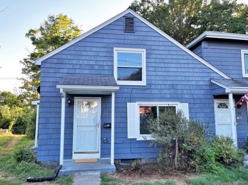 162 Main St, East Hampton CT  06424-1123 exterior