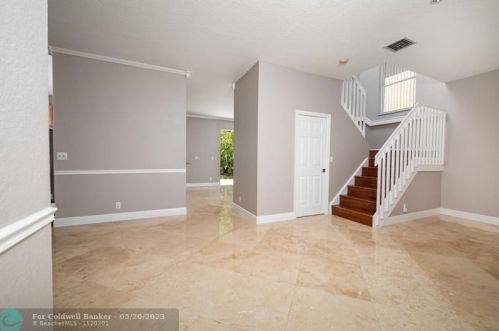 15012 20th St, Hollywood FL  33027-4363 exterior