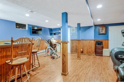10 Deauville Ct, Northport NY  11768-2156 exterior