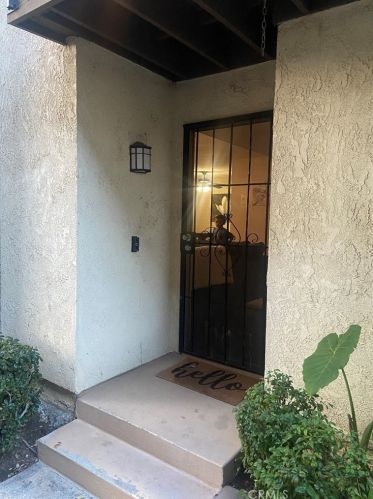 3204 Little Mountain Dr, San Bernardino, CA 92405-1827