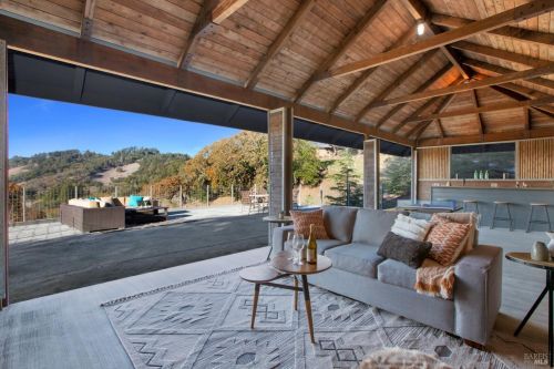 3400 Matanzas Creek Ln, Santa Rosa CA  95404-8225 exterior