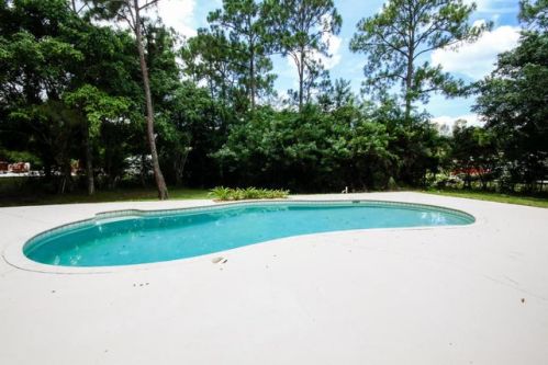 14536 Citrus Grove Blvd, Town Of Loxahatchee Groves FL  33470-4332 exterior