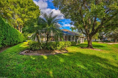 26108 Bonita Fairways Cir, Bonita Springs, FL 34135-6555
