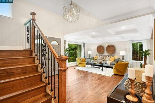 5613 Mount Hood Ct, Pacheco CA  94553-5837 exterior