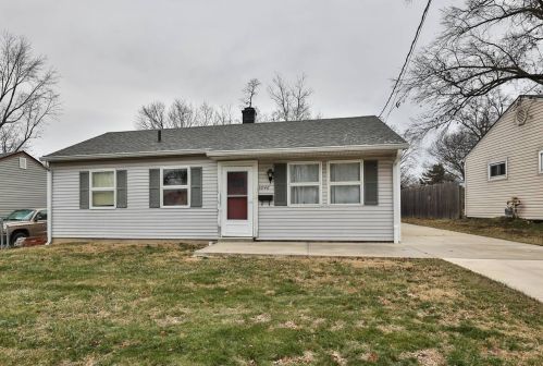 3946 Belfast Ave, Cincinnati, OH 45236-1677