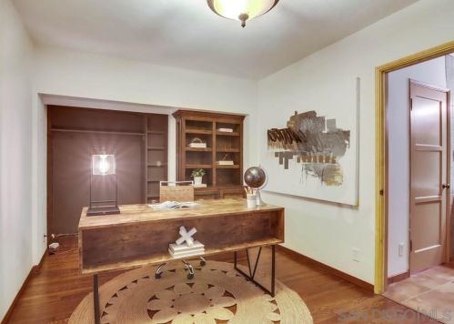 3211 Dumas St, San Diego CA 92106-1317 exterior